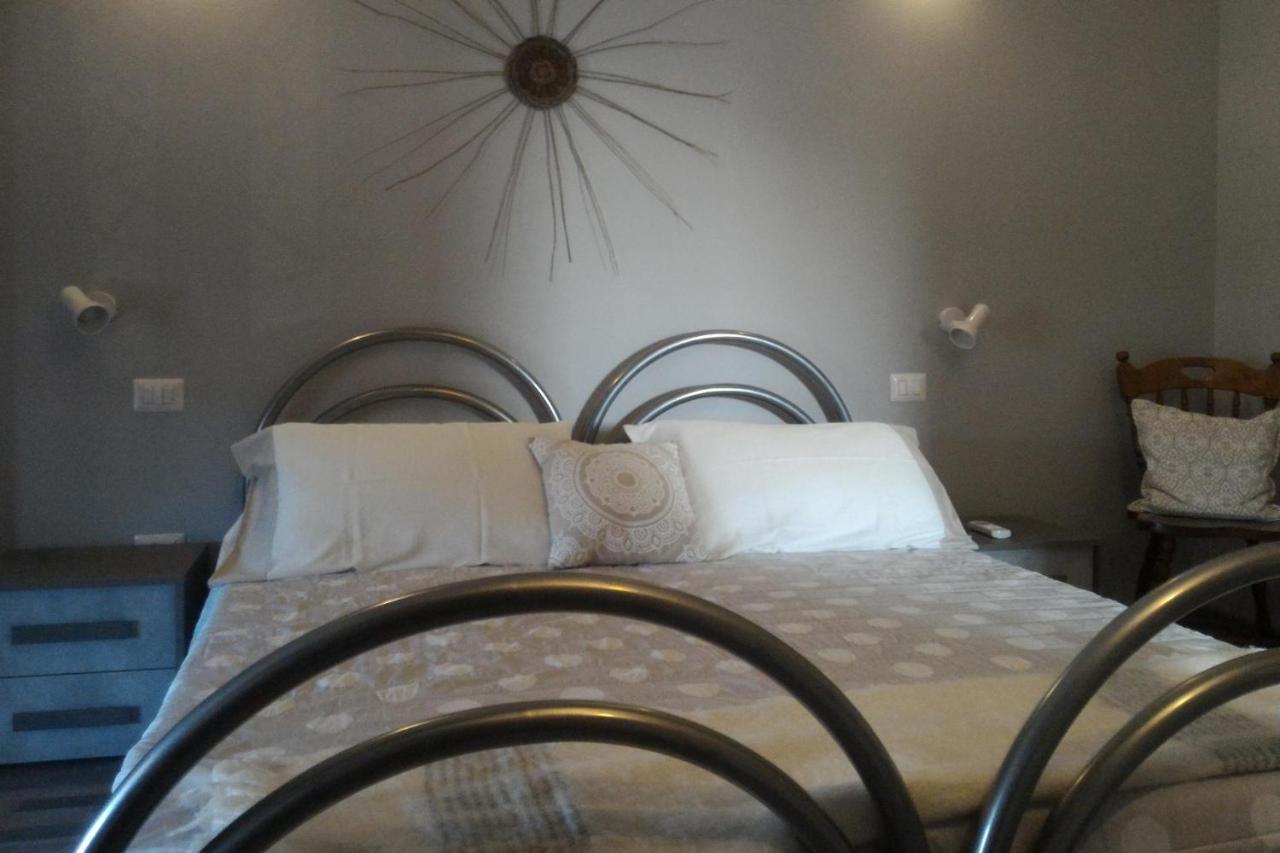 Corona Bed & Breakfast Сардара Экстерьер фото