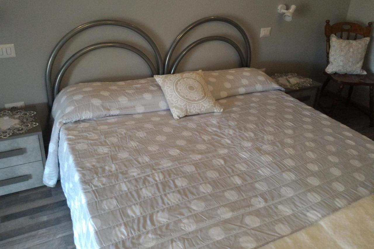 Corona Bed & Breakfast Сардара Экстерьер фото