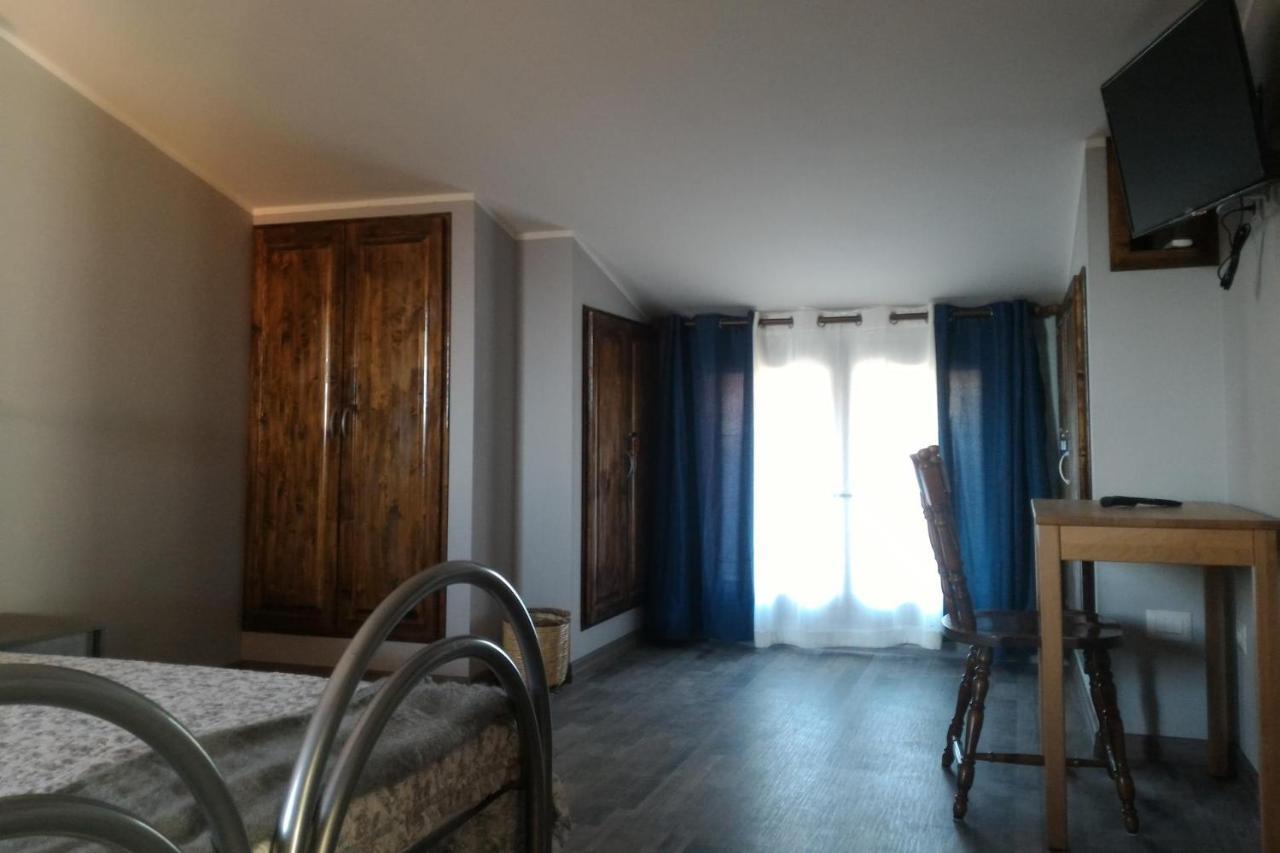 Corona Bed & Breakfast Сардара Экстерьер фото